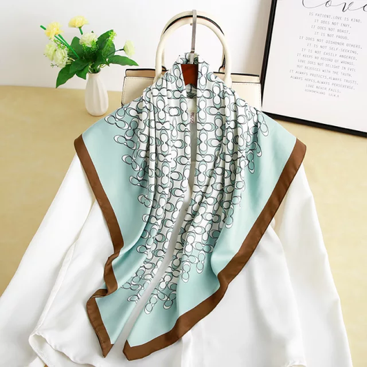 Miss Melody 90*90cm Scarf