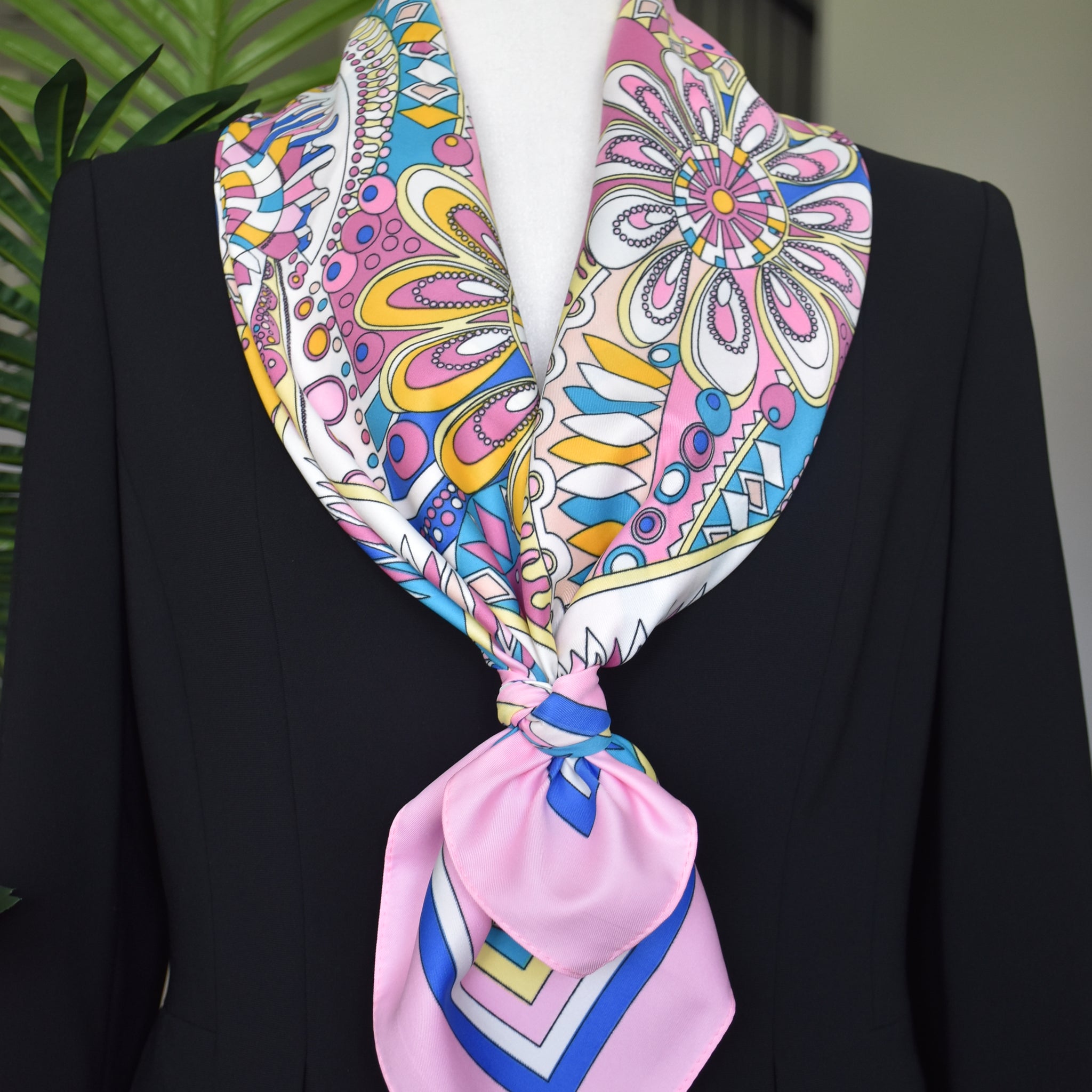 Miss Clementine Women Scarf